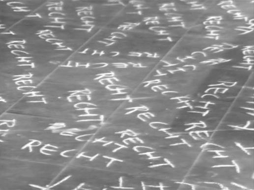 Weibel _ Das Recht mit Füßen treten _ Courtesy sixpackfilm